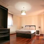 Tu Casa Holiday home *